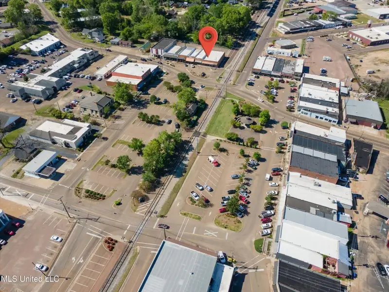 Commercial Property for Sale on Historic Batesville Town Square
