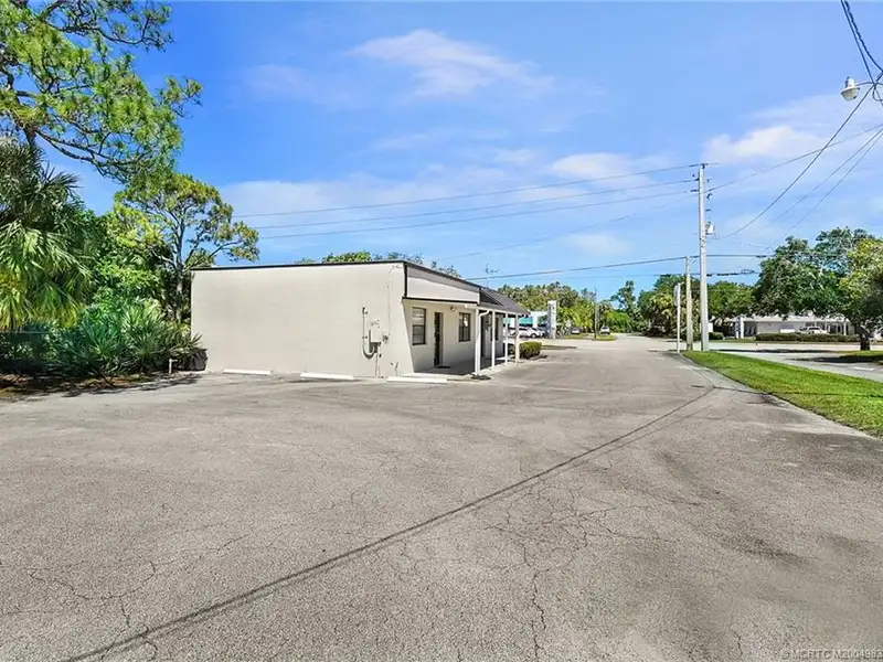 Versatile Office Building with Therapy Rooms and Break Area in R-3a Zoning