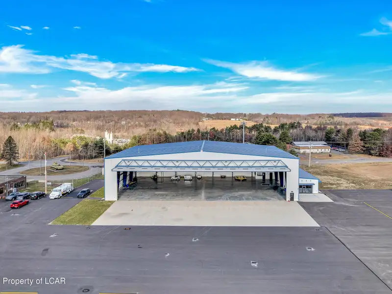 16,000 Sq Ft Hangar for Sale or Lease at Hazleton Regional Airport