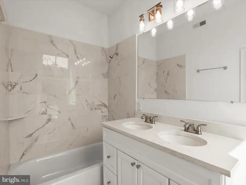 Fully Renovated Six-unit Property in Mount Vernon, Baltimore with Modern Finishes and Parking
