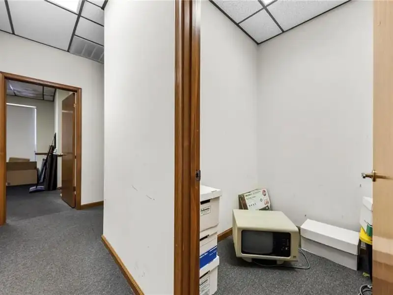 Versatile Commercial Building in Prime Location