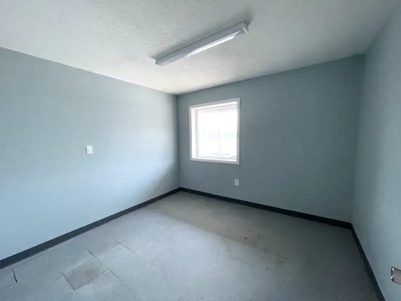 Versatile Commercial Property on Highway 25 N, Corbin with Showroom and Office Spaces