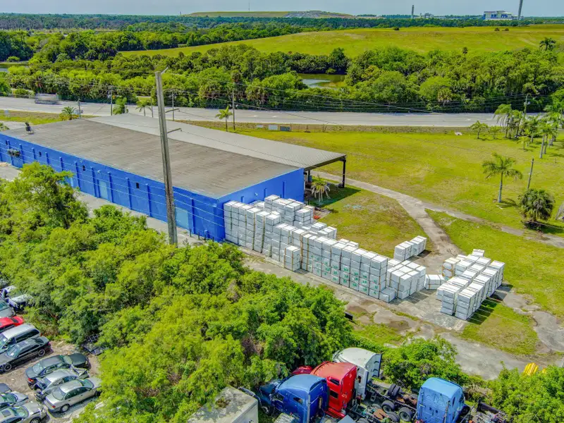 Versatile Industrial Building with Office Space and Storage on 2.71 Acres in Riviera Beach, Fl
