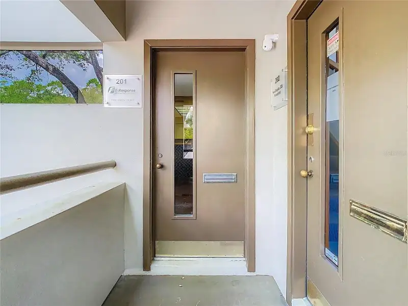 Prime 1,472 Sq. Ft. Office Condo on Busy Tampa Road with Conference Room