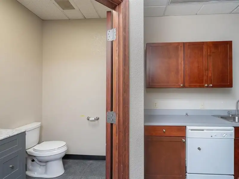 Office Space for Lease in Bodo Park - 4,458 Sq Ft with Natural Light