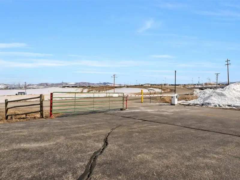 Heated Garage Units Near Yampa Valley Airport with Shared Access Option