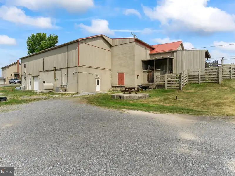 Established Meat Market and Processing Facility on 7 Acres Near Raystown Lake