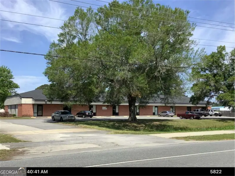 9,000 Sqft Industrial Building on 1.03 Acres in St. Marys, Ga