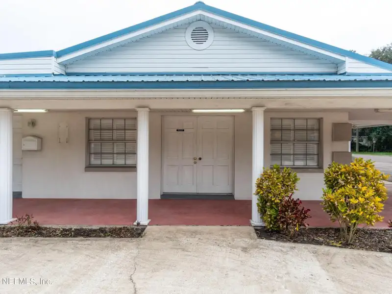 Versatile 4,900 Sq Ft Building on 1.07 Acres for Office, School, or Medical Use