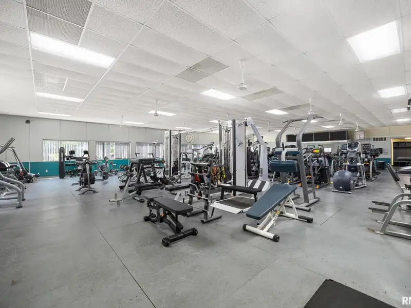 Turnkey Commercial Fitness Facility with Strong Membership Base in Prime Location