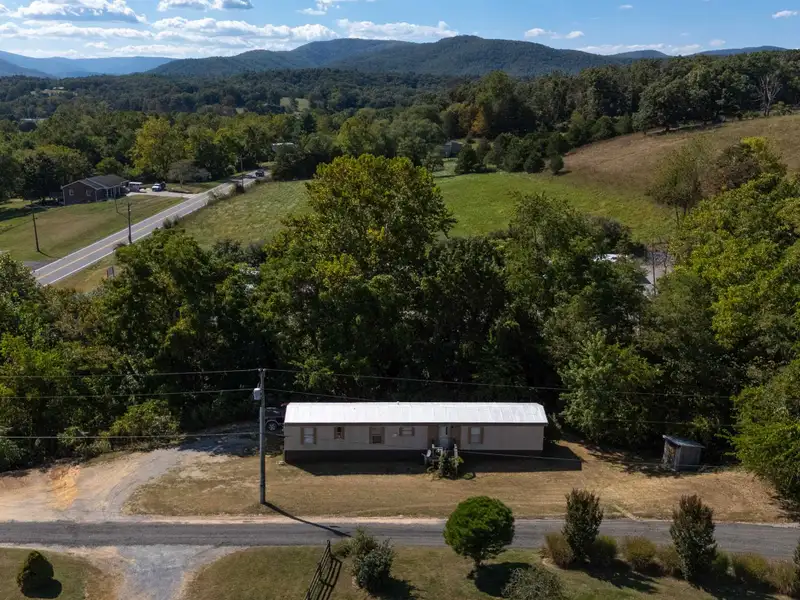 98-unit Mini-storage Facility with Leased Trailer in Fulks Run, Va on 2 Acres