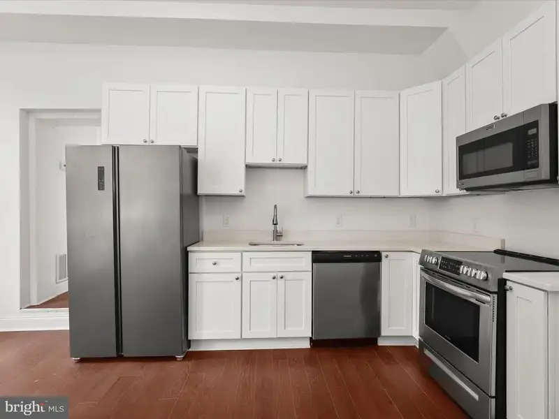 Fully Renovated Six-unit Property in Mount Vernon, Baltimore with Modern Finishes and Parking