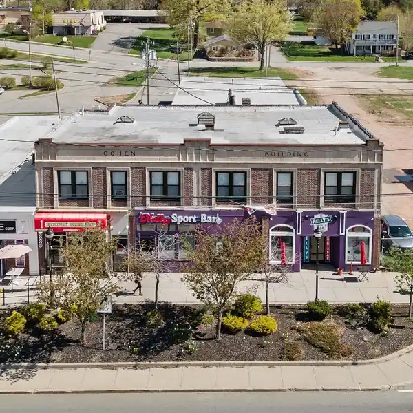 Commercial Lease