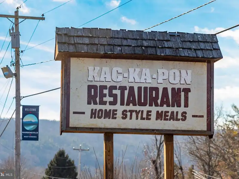 Established Restaurant with Commercial Kitchen and 120+ Seating in Hardy County