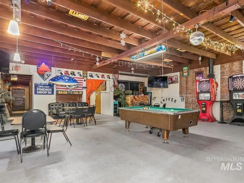 Updated Tavern with Liquor License in Historic Downtown Weiser