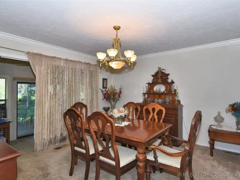 Live-work Property: 2000 Sq. Ft. Office Building with House on 1.25 Acres
