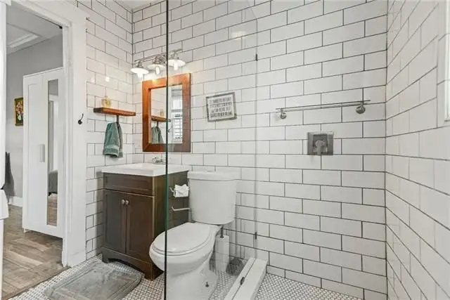 Updated Shotgun Double in Prime Uptown Location with Investment Potential