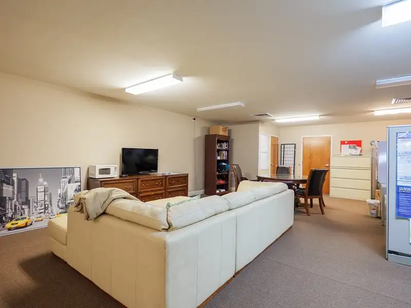 Upscale Medical Office in Greystone Professional Centre with Flexible Layout and Dual Practices