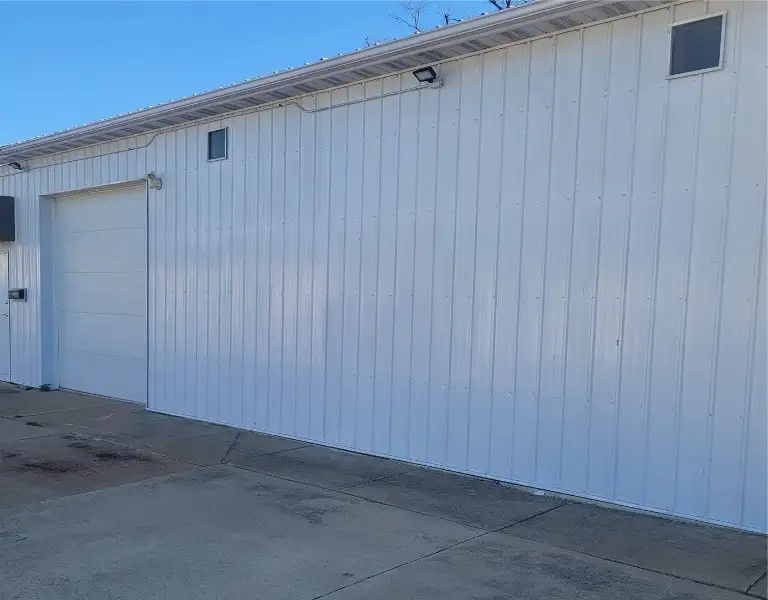 Clean 960 Sq Ft Warehouse for Rent with Bathroom and Utilities, Easy I-380 Access