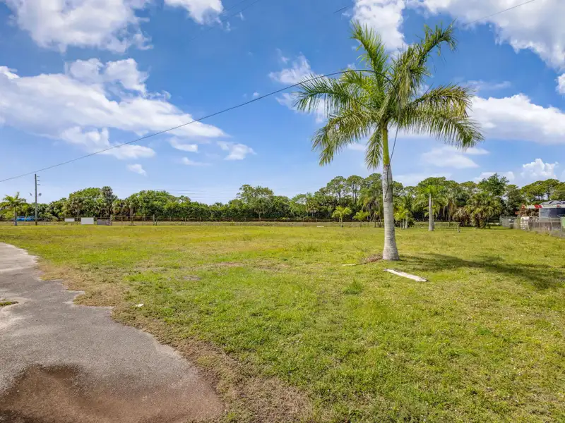 Versatile Industrial Building with Office Space and Storage on 2.71 Acres in Riviera Beach, Fl