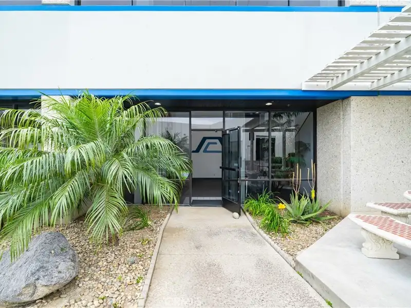 Versatile 21,447 Sq Ft Industrial/office Property in Orange's Thriving Commercial District