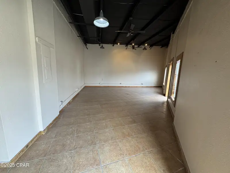 Downtown Panama City Office Space for Lease - 1,550 Sq Ft on 5th St.
