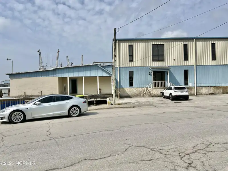 Prime Waterfront Mu-1 Development Opportunity in Historic Oriental, Nc with Deepwater Dockage
