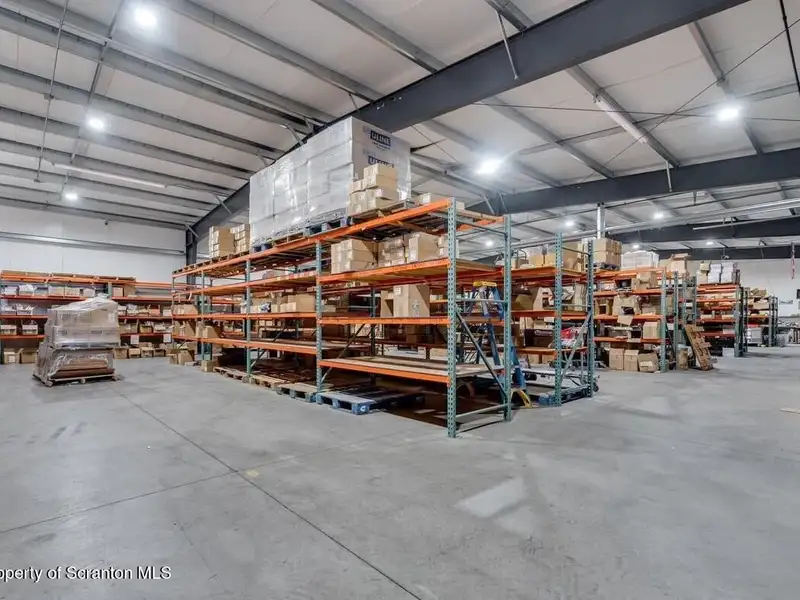 Warehouse Building with 10,000 Sq Ft Space on Purdytown Turnpike