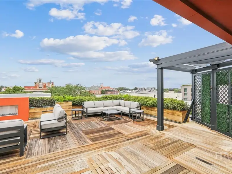 Turnkey Commercial Zoning Condos with Stvr Permits in Prime Savannah Landmark District