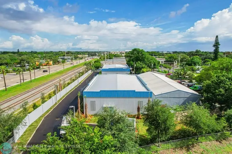 New 10,000 Sq Ft Warehouse Space in Central Pompano Beach with B-4 Commercial Zoning
