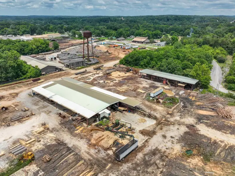 Turnkey Commercial Sawmill and Pallet Company on 40 Acres in Prime Industrial Location