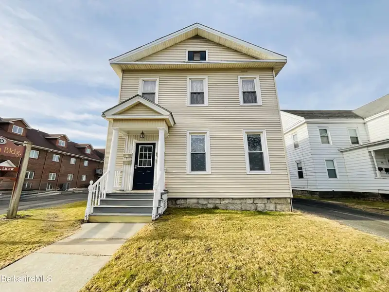 Charming Stone House Property in Desirable Location
