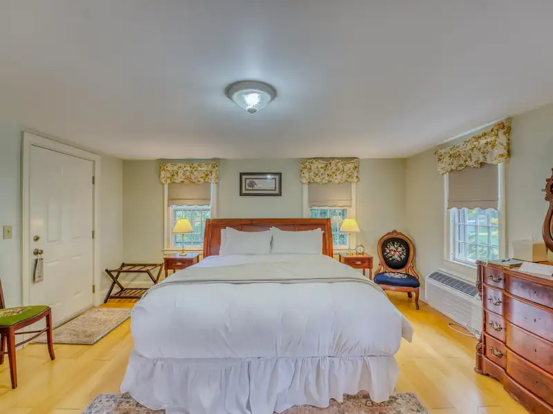 Historic Adair Estate on 182+ Acres with Panoramic Mountain Views in New Hampshire