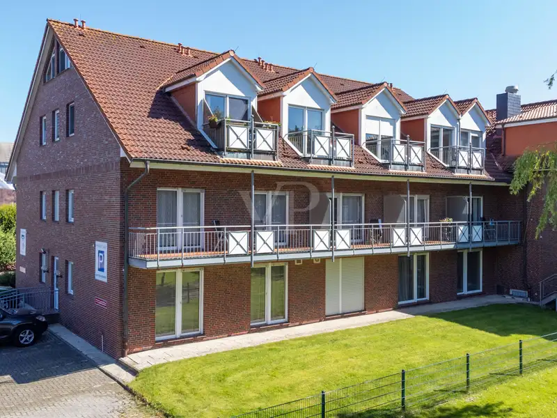 Renovated Multi-use Clinic with Expansion Potential in Horumersiel, North Sea Spa Town