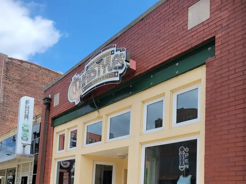 Established Barber Shop in South Main Arts District