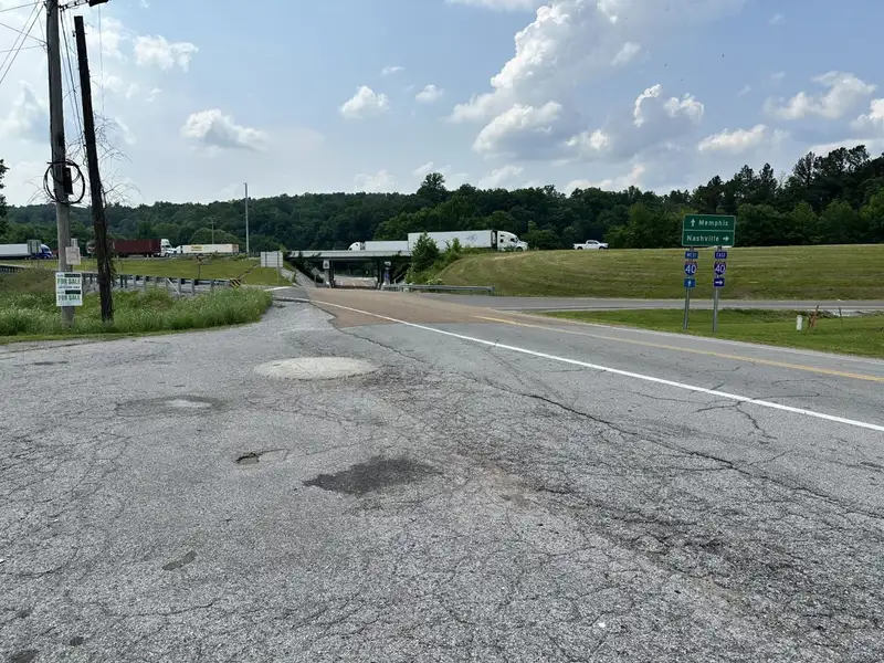 Commercial Restaurant with Rv Hookups and Additional Lot Near I-40 Exit 152