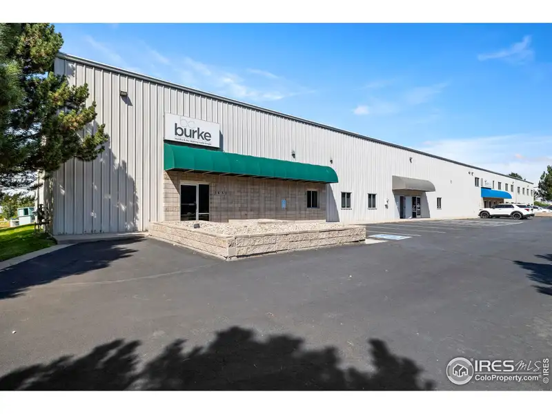 Multi-property Sale: 5818 - 5821 Lockheed Ave, Comprehensive Specifications Available