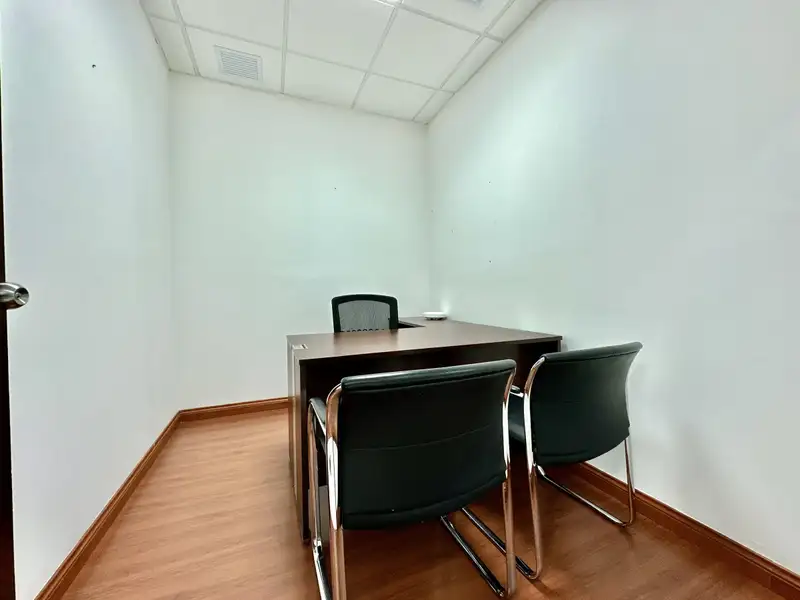 Modern 173 M² Office Space in Office One, Obarrio with Parking and Storage