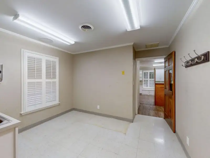 Medical Facility for Sale Near Hospital - 4,510 Sq Ft with Multiple Treatment Rooms