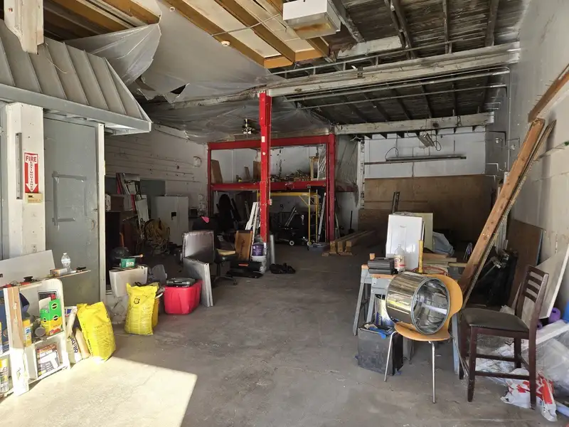 11,500 Sq Ft Manufactured Flex Building with Multiple Units in Tift District