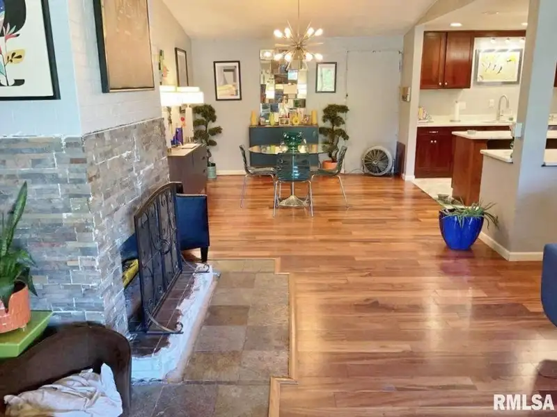 Versatile C-1 Zoned Property with 4 Bedrooms in Northwest Peoria Corner Lot