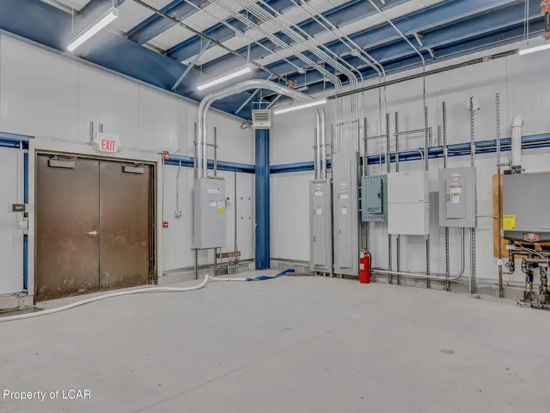 16,000 Sq Ft Hangar for Sale or Lease at Hazleton Regional Airport