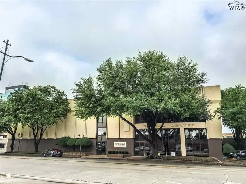 Downtown Wichita Falls Office Space – 1,847 Sq Ft with Utilities Included
