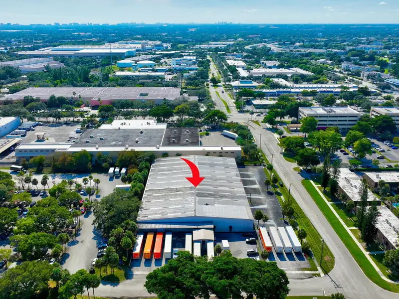 Deerfield Beach Office and Warehouse Space for Lease, 1286 Sq. Ft. Office, 47,604 Sq. Ft. Warehouse