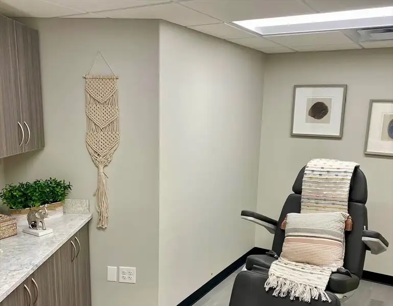 Furnished Medical/office Space for Lease in Norwood Center, Turnkey with Shared Parking