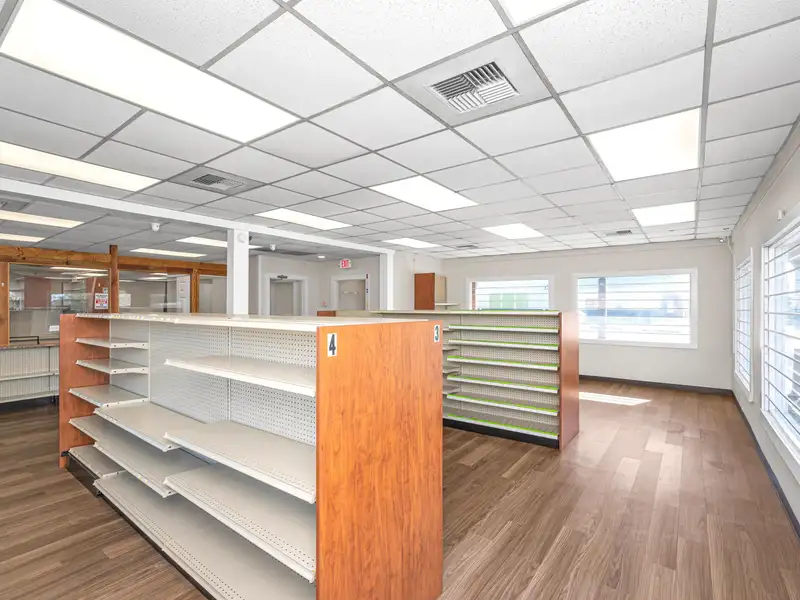 Flexible Use Commercial Property in Updated Condition, Former Fast Food and Pharmacy Location