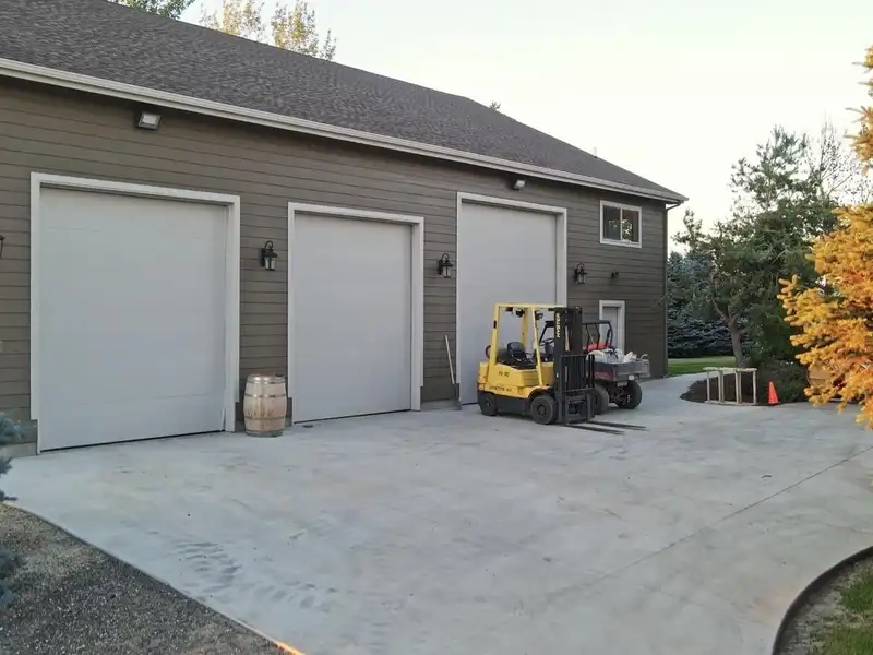 Hilltop Winery and Event Center with Custom Home and 360-degree Views in Eagle, Idaho