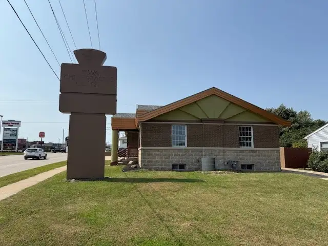 Well-maintained Office Building with High Traffic Location and Ample Parking