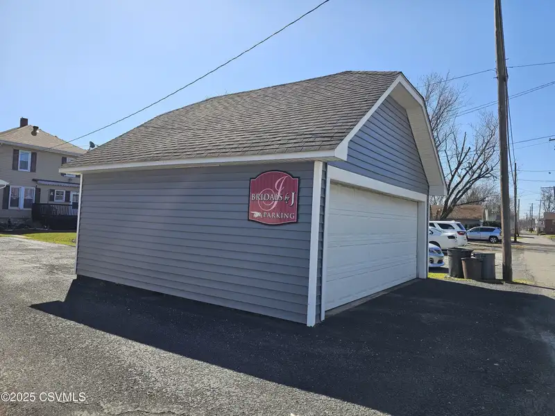 Downtown Selinsgrove Bridal Shop with Display Rooms and Off-street Parking