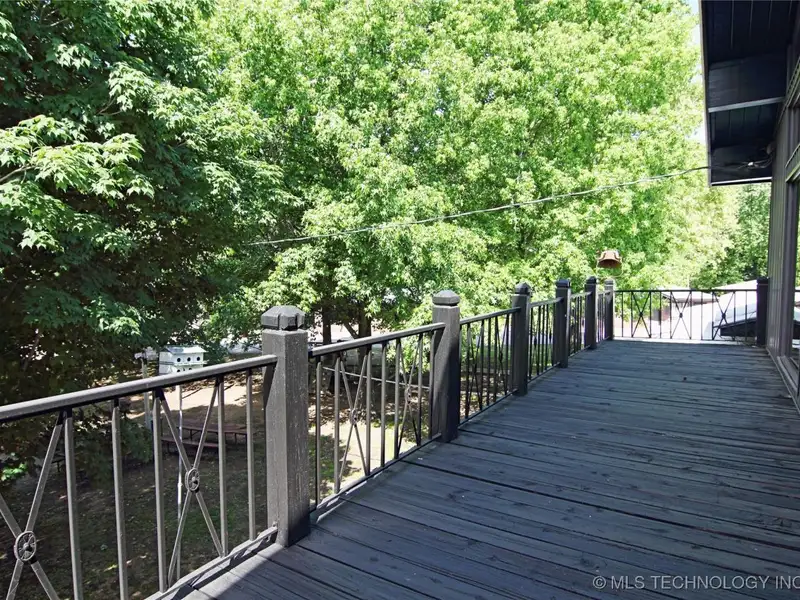 Historic 25-unit Resort on Hwy 51 Near Lake Fort Gibson, Wagoner, Oklahoma